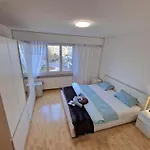 Tolle Moeblierte Wohnung 76B